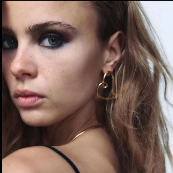 New ZARA open heart silver earrings - Picture 8 of 11